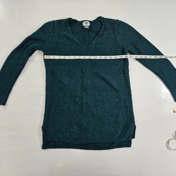 Old Navy green v-neck high-low sweater women's size medium - Picture 3 of 7